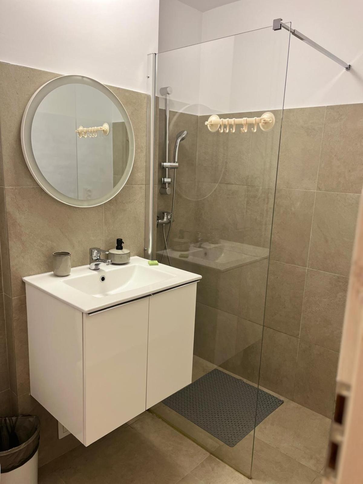 Apartament De Lux Craiova Esterno foto