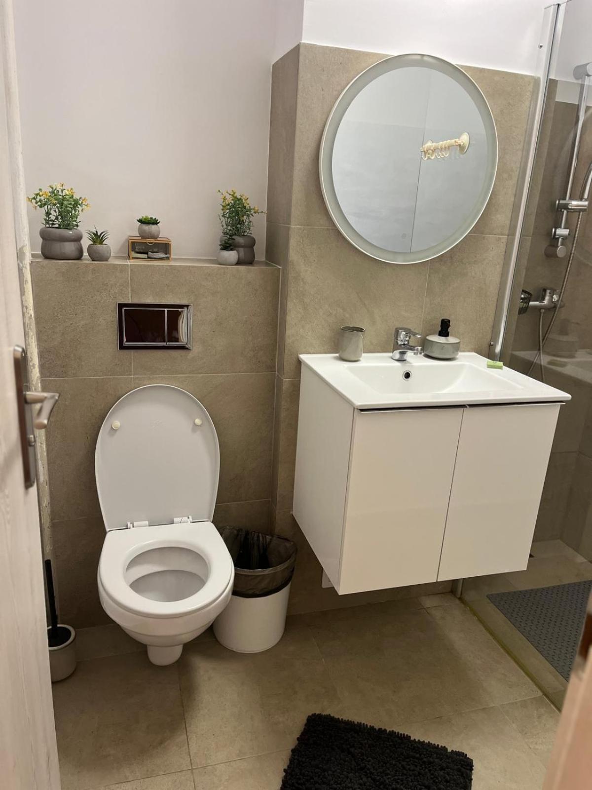 Apartament De Lux Craiova Esterno foto