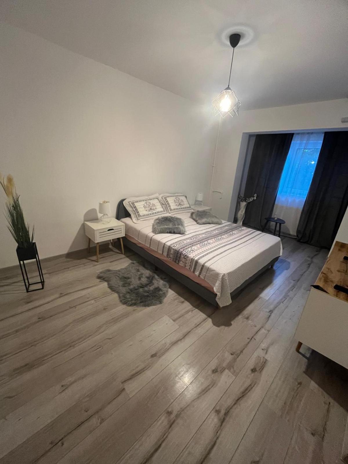 Apartament De Lux Craiova Esterno foto
