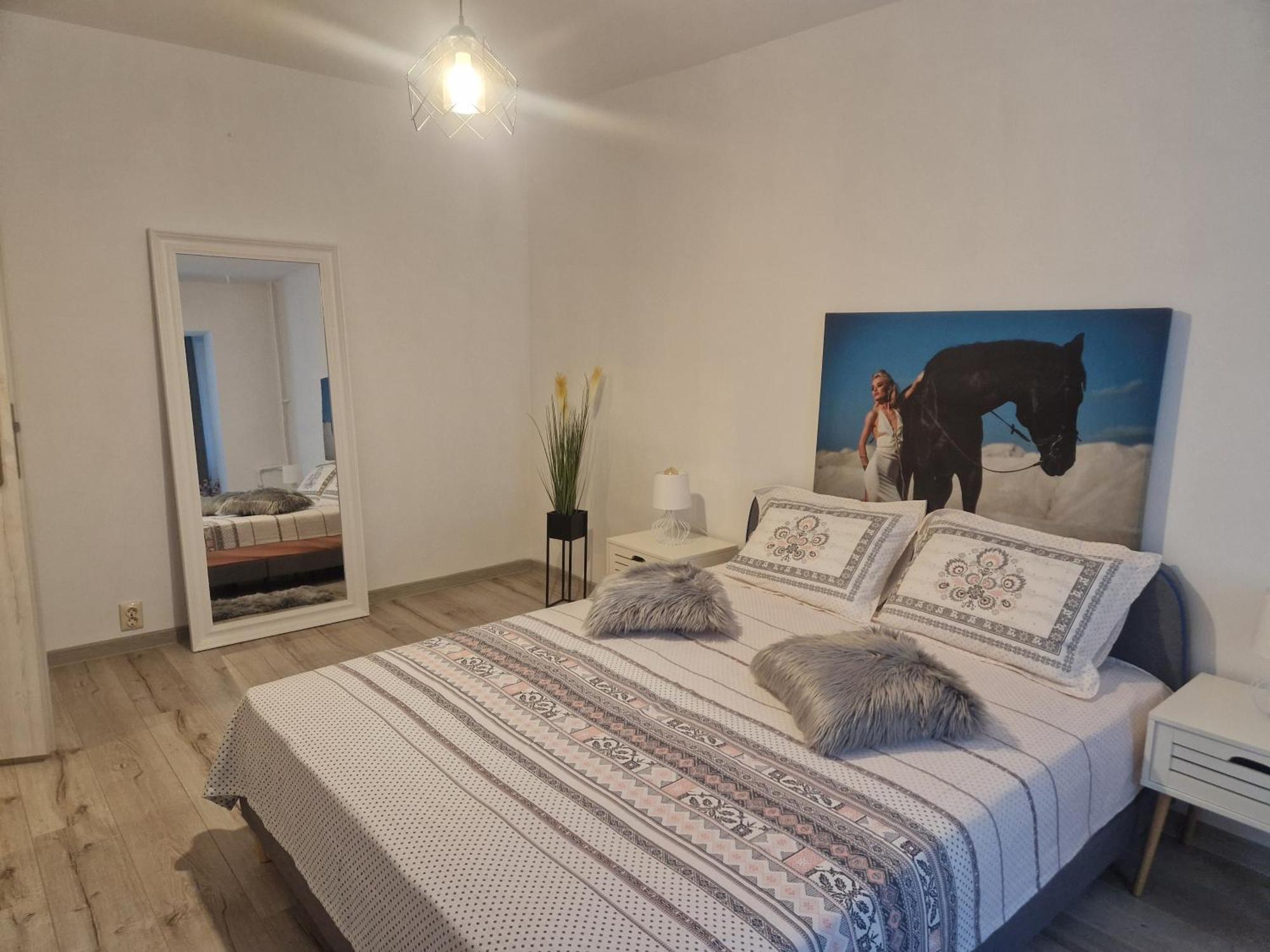 Apartament De Lux Craiova Esterno foto